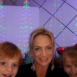 Meet your Posher, Alexandra